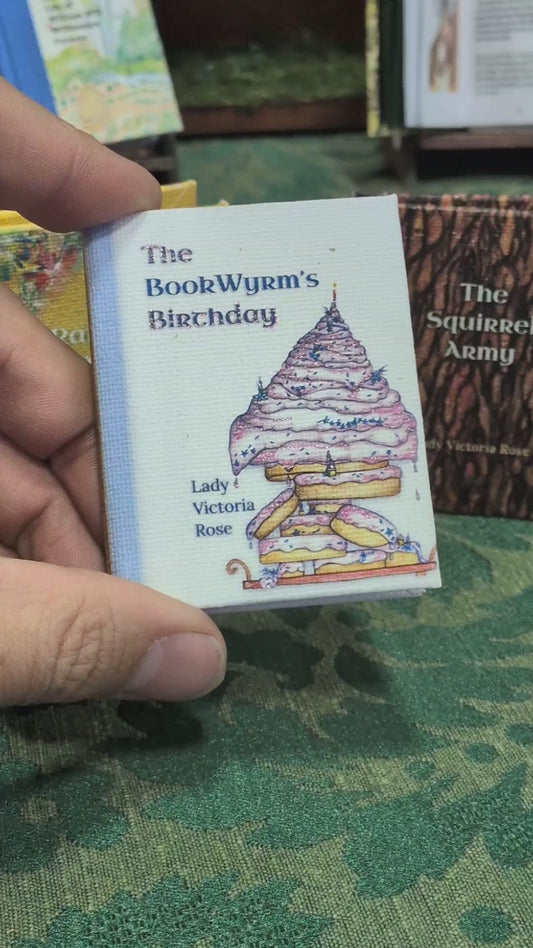 The Bookwyrms Birthday (Mini Book)